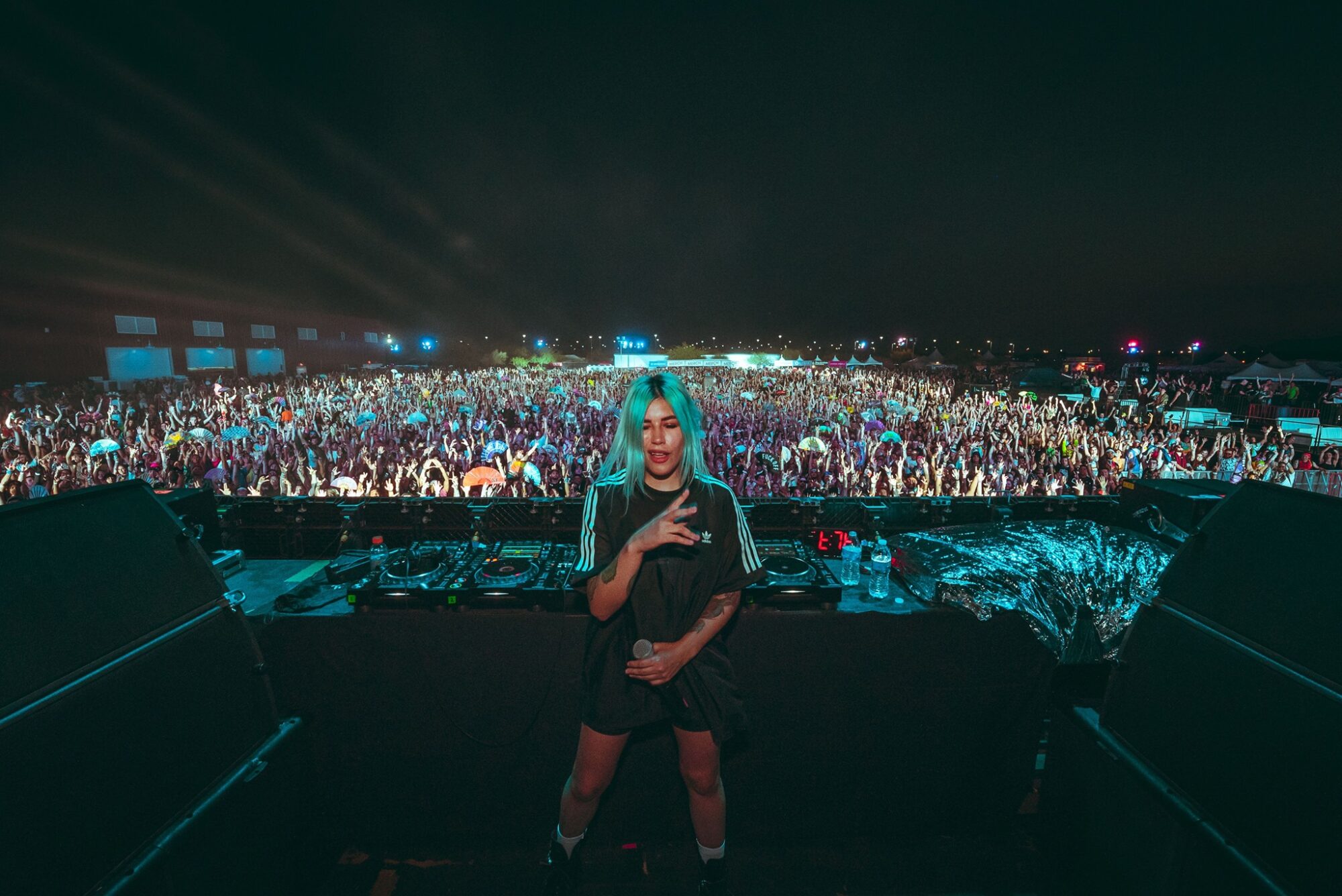 Jessica Audiffred presenta ‘Rave New World’ su primer álbum de estudio