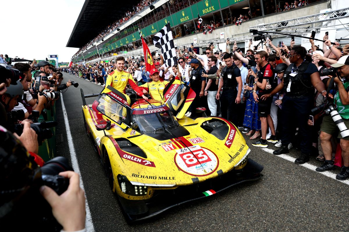 Kubica gana Le Mans con el equipo de Ferrari