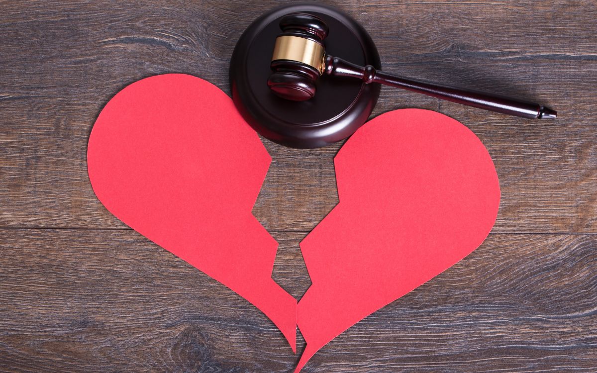 Promueven iniciativa legislativa de matrimonio temporal ante alza de divorcios