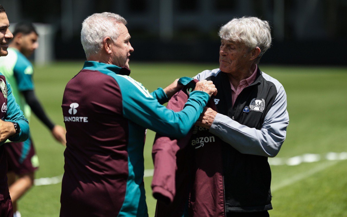 Visita Bora Milutinovic al Tricolor en el Centro de Alto Rendimiento | Video