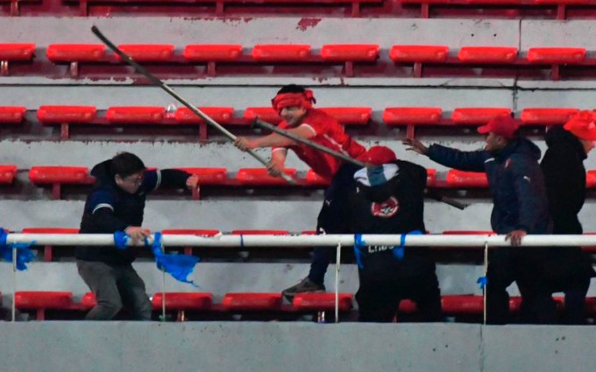 Promete Conmebol actuar con firmeza tras violencia en Avellaneda | Video