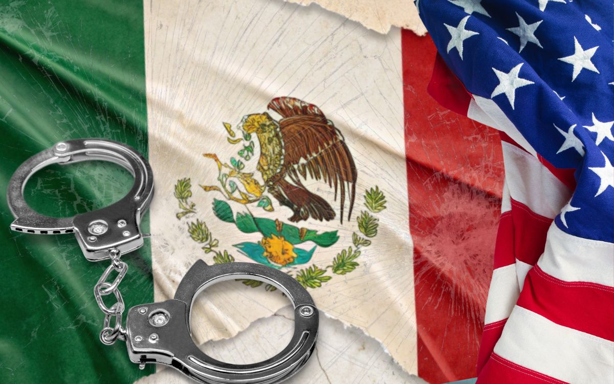 México extradita a EU a 26 reos con vínculos criminales