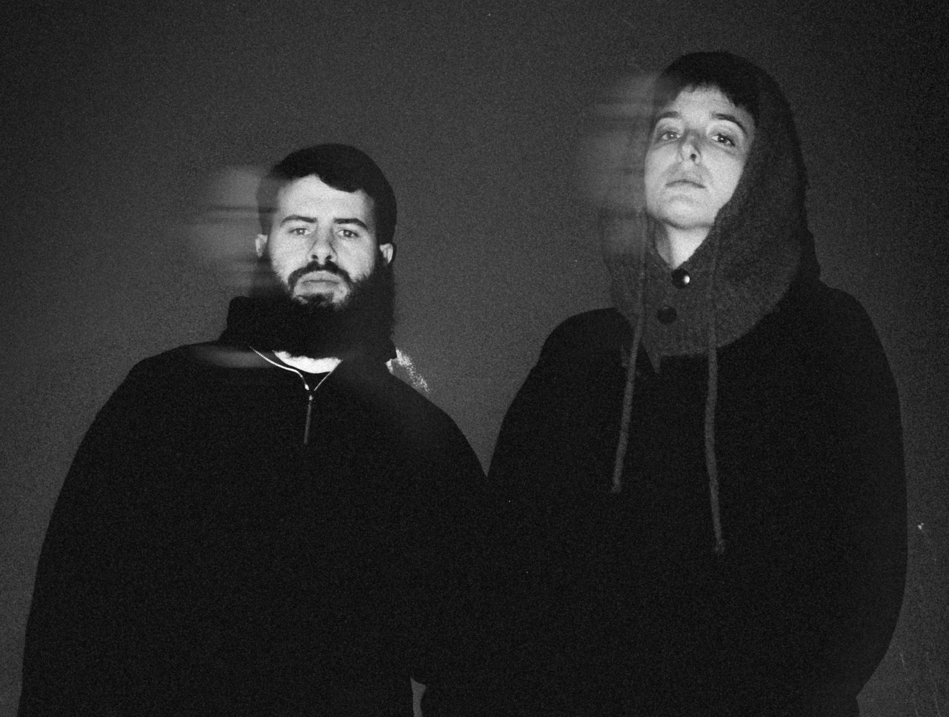 JGMZ y ALEXXANDRA lanzan ‘Hakuna’, un contundente schranz cargado de emoción